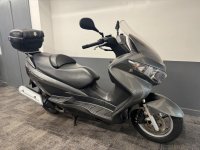 SUZUKI UH