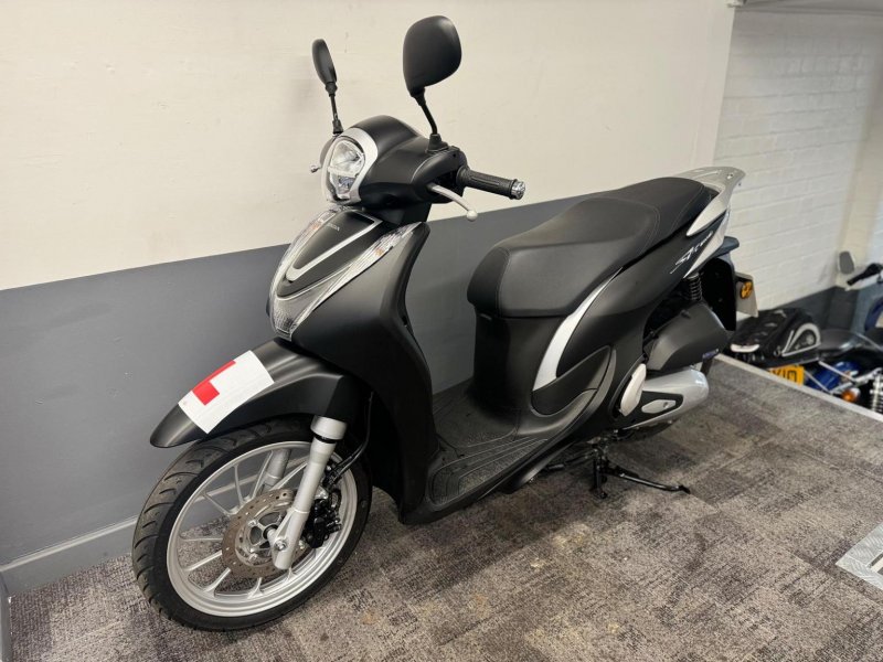 HONDA SH