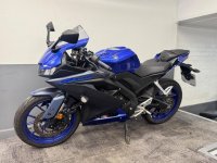 YAMAHA R125