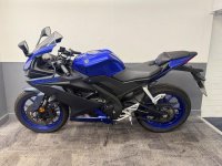 YAMAHA R125