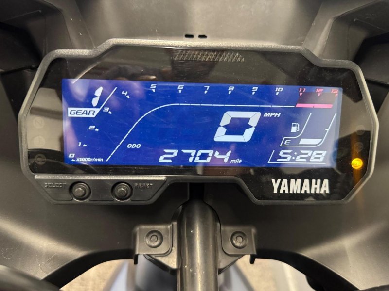 YAMAHA R125