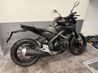 YAMAHA MT-125
