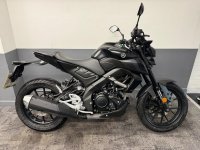 YAMAHA MT-125