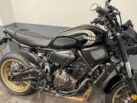 YAMAHA XSR700