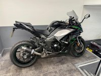 KAWASAKI NINJA 1000SX