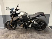 HONDA CB650R