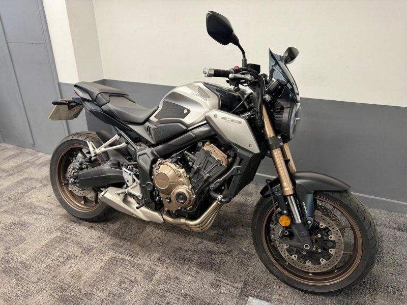 HONDA CB650R