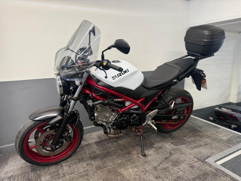 SUZUKI SV650