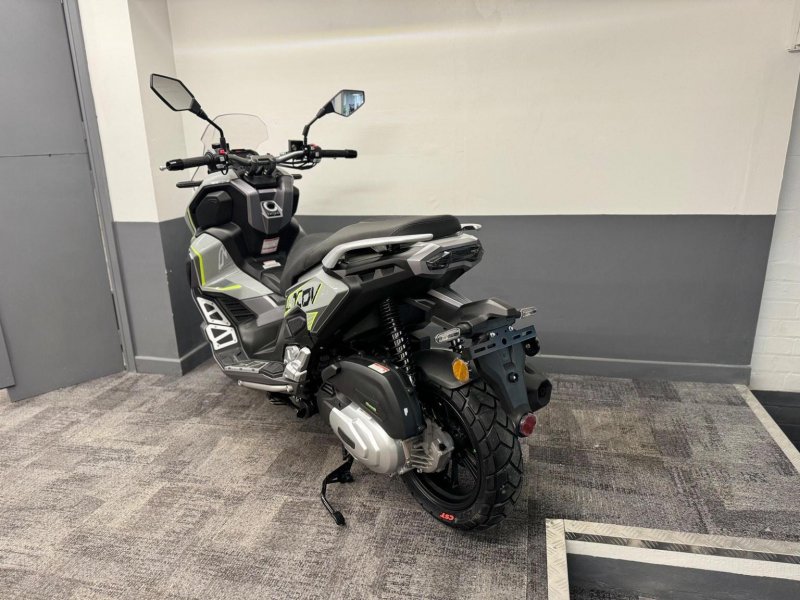 LEXMOTO XDV300