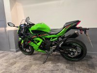 KAWASAKI Ninja 125