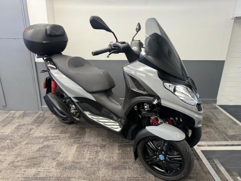 PIAGGIO MP3