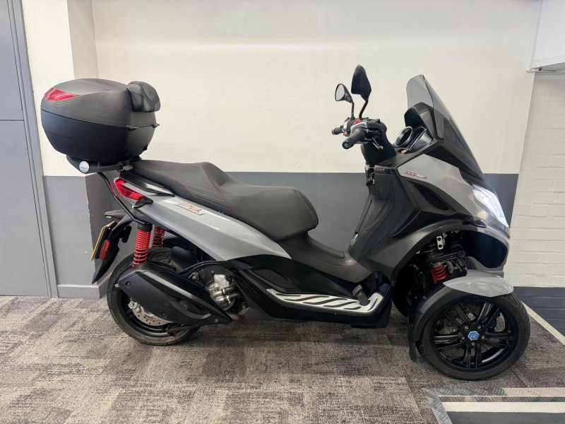 PIAGGIO MP3