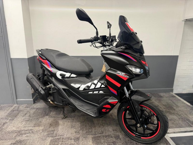 APRILIA SR