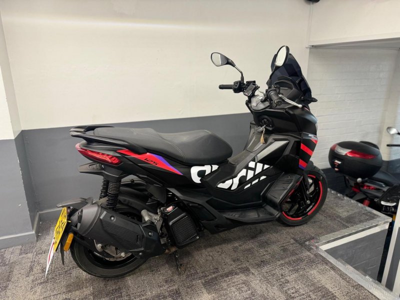 APRILIA SR