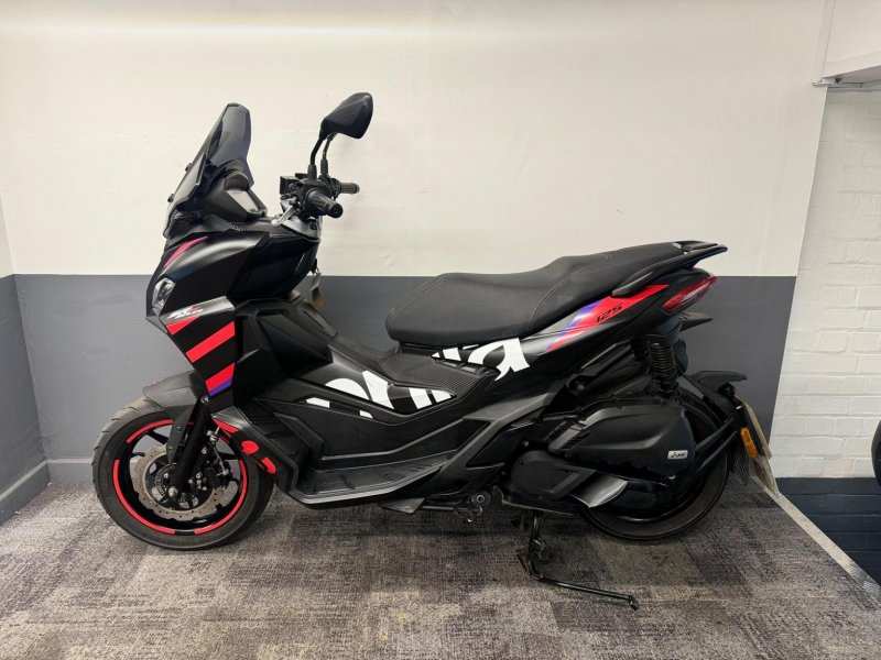 APRILIA SR