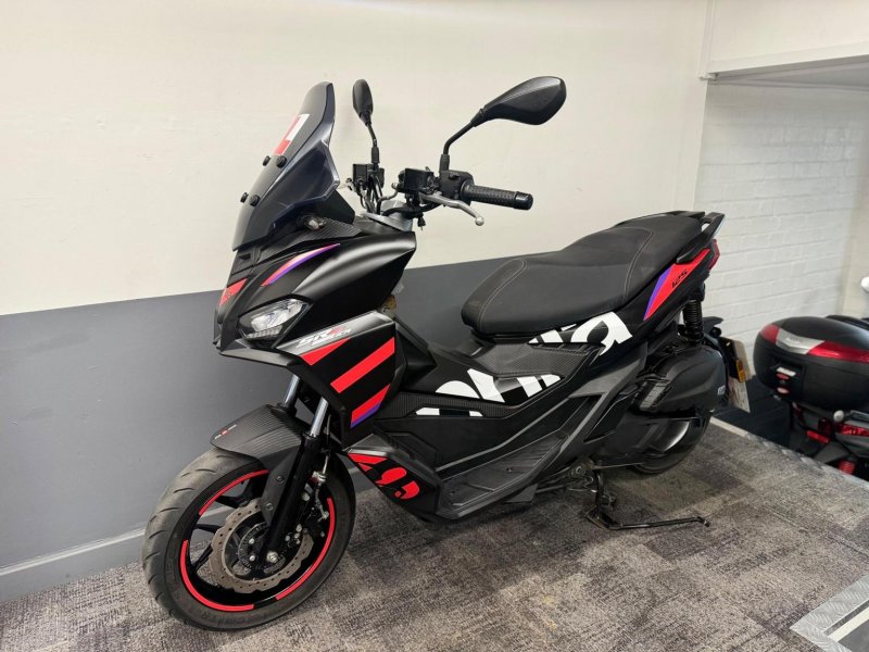 APRILIA SR