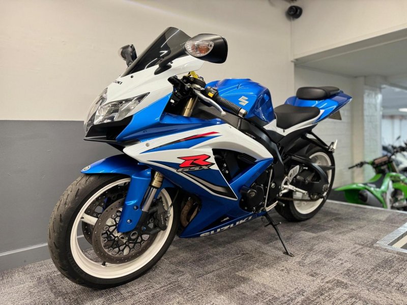 SUZUKI GSXR600