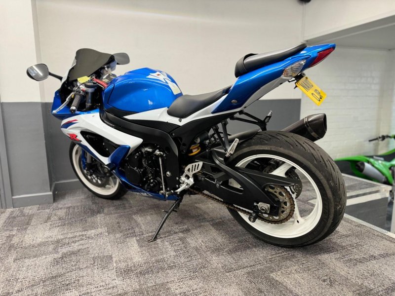 SUZUKI GSXR600