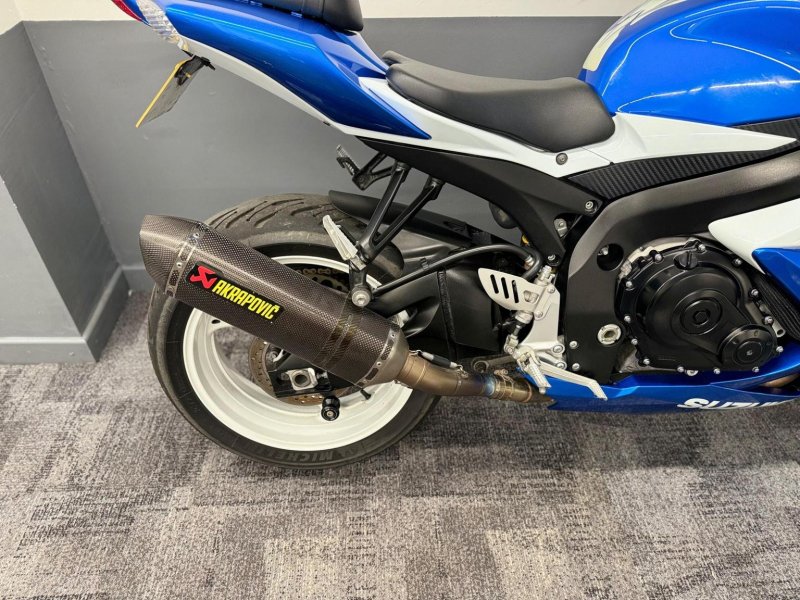 SUZUKI GSXR600