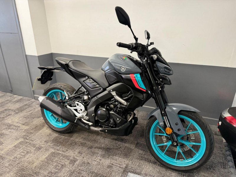 YAMAHA MT-125