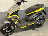LEXMOTO SRT125