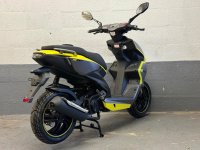 LEXMOTO SRT125