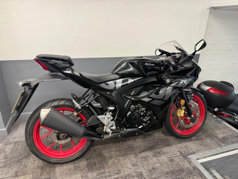 SUZUKI GSXR125