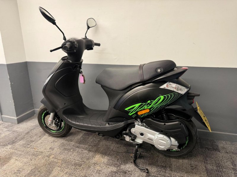 PIAGGIO Zip