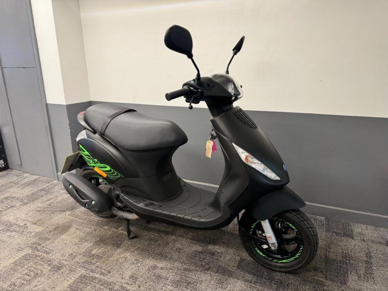 PIAGGIO Zip