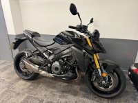 SUZUKI GSX-S1000