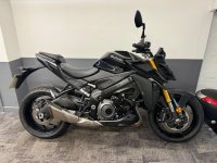 SUZUKI GSX-S1000