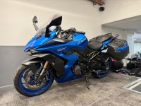 SUZUKI GSX