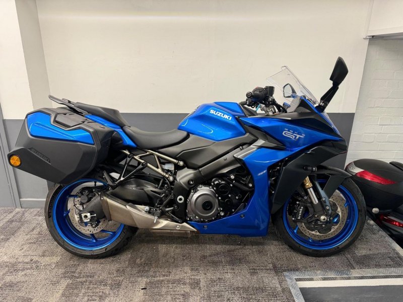 SUZUKI GSX