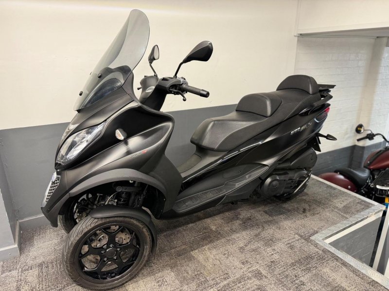 PIAGGIO MP3
