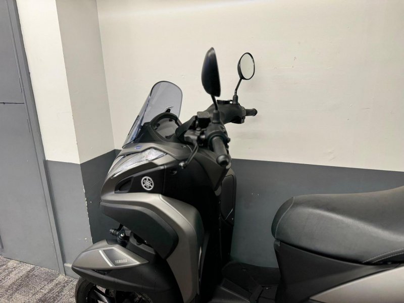 YAMAHA Tricity