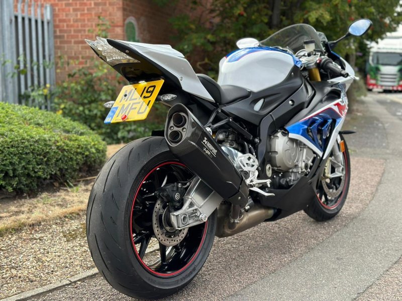 BMW S1000RR
