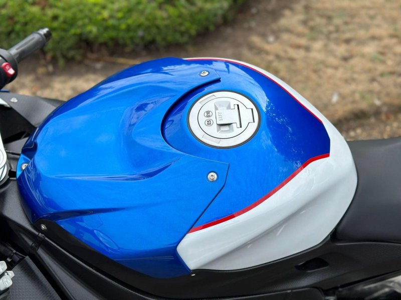 BMW S1000RR