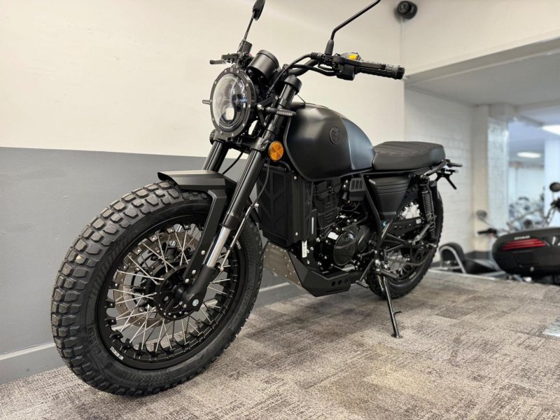 MUTT DRK-01 125