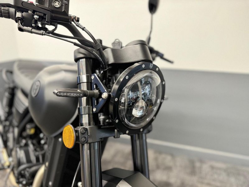 MUTT DRK-01 125