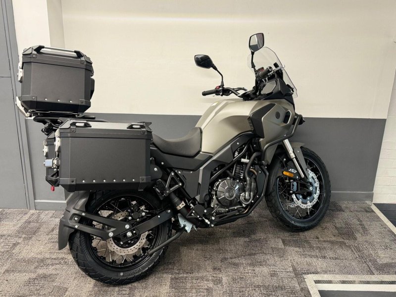 MUTT STRAVAIG 401