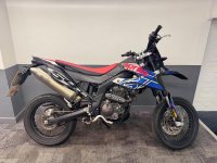 APRILIA SX