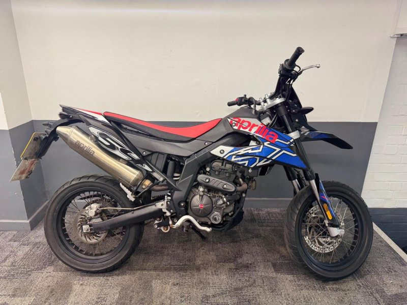 APRILIA SX