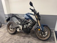 HONDA CB125R