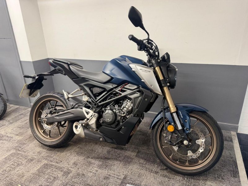 HONDA CB125R