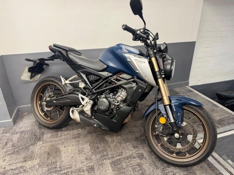 HONDA CB125R