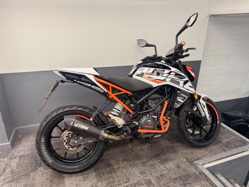 KTM 125 DUKE