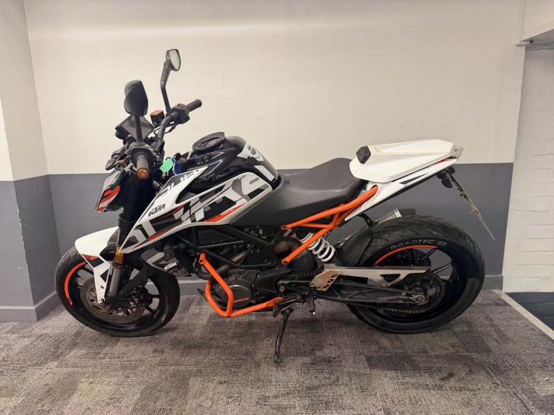 KTM 125 DUKE