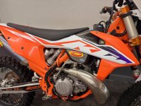 KTM 300