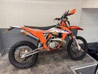 KTM 300
