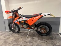 KTM 300